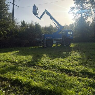 nacelle poids lourd intervention sous les lignes autour de Quimper